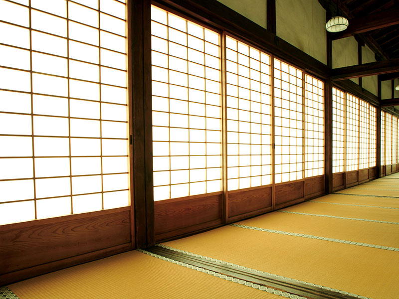 Shoji ( paper sliding door )