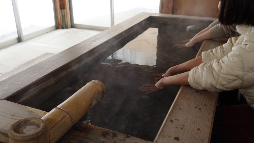 手湯スポット「鳴子温泉 ぽっぽの湯」