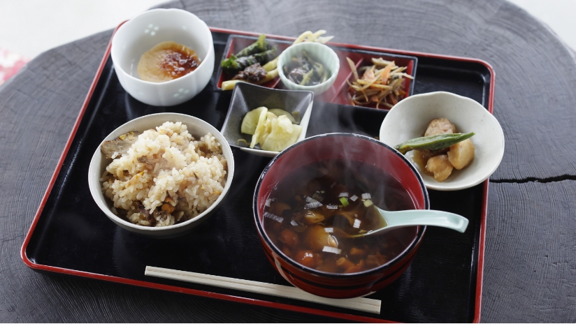 大久商店のジビエ料理